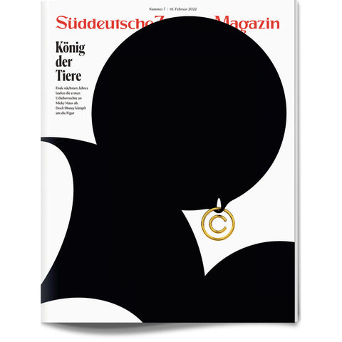 Abstrakte schwarze Löwensilhouette mit einem goldenen Ohrring auf weißem Hintergrund, Süddeutsche Zeitung Magazin Cover.